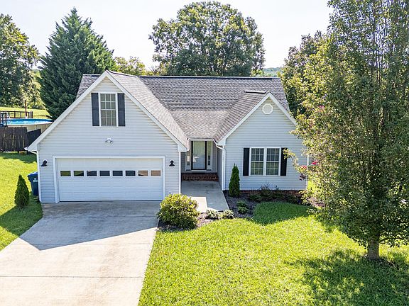 2nd image of 125 Russell Springs Dr
