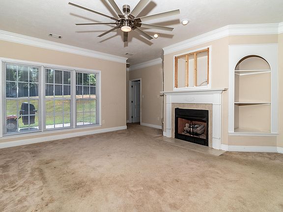 5th image of 4861 Somerset Drive