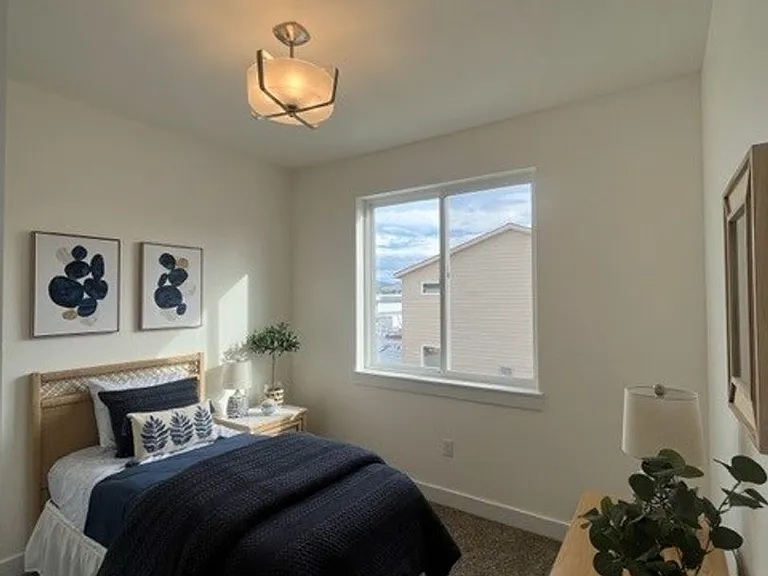 237 Fairgrounds Rd — Photo 15