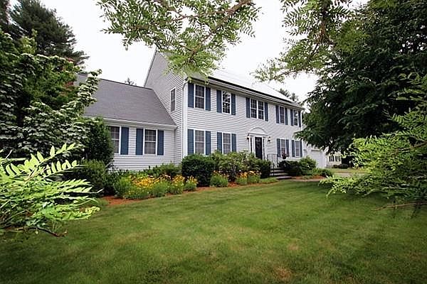 1st image of 20 Binney Cir