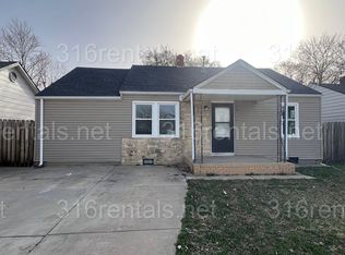 806 S Beverly Dr, Wichita, KS 67218