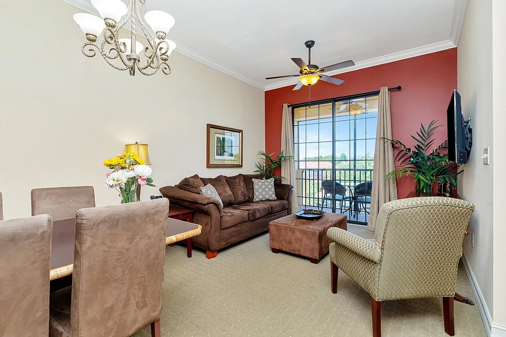 2 bed, 1032 sqft, $4,500 — Photo 3