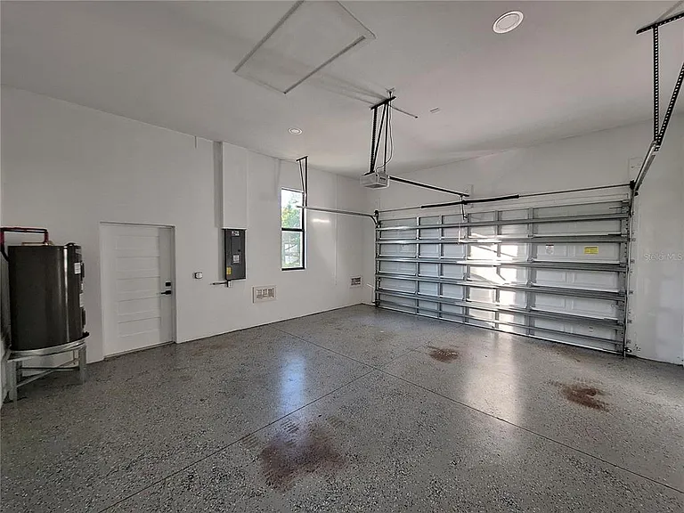 289 Albatross Rd — Photo 30
