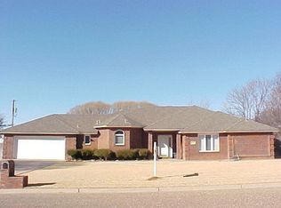1103 Avenue J, Abernathy, TX 79311
