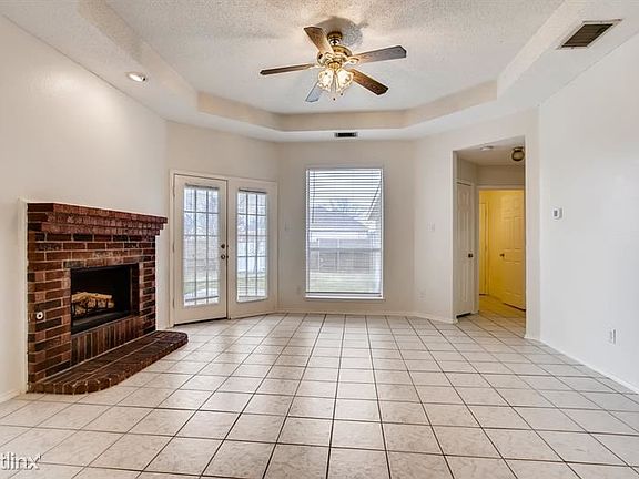 2nd image of 2700 Clearwater Dr
