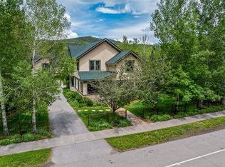 513 7th St, Steamboat Springs, CO 80487