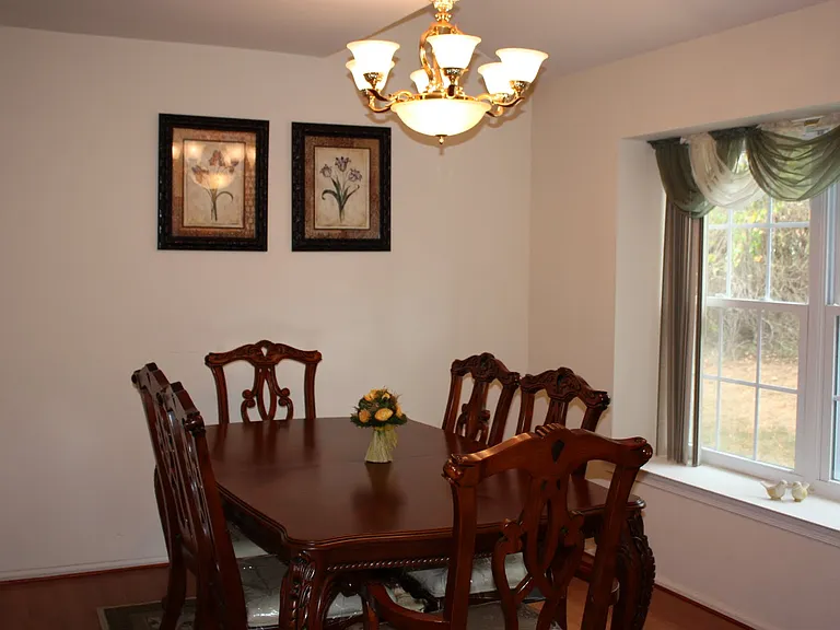 44 Whitby Cir #44 — Photo 2