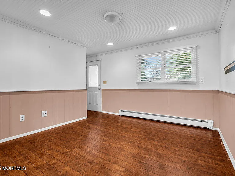 918 Charles Dr — Photo 18