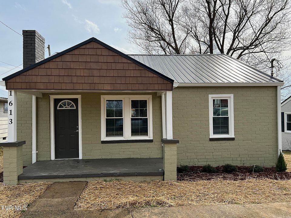 1st image of 1613 Arbor Pl