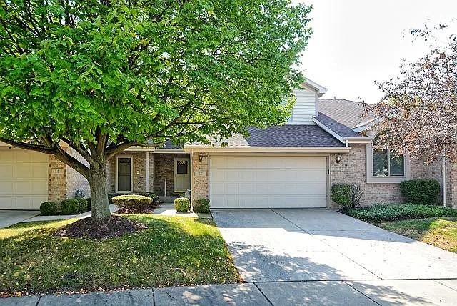 12 Warner Cir photo 1
