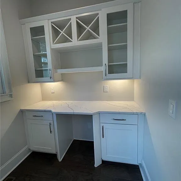 2012 Cortland Rd — Photo 29