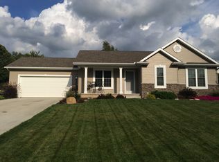 506 Horizon Dr, Middlebury, IN 46540