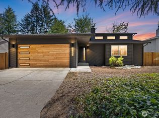 21627 SE 267th St, Maple Valley, WA 98038