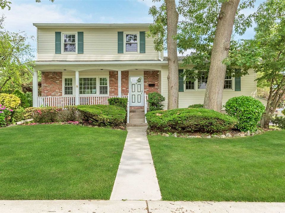 1st image of 23 Jerome Dr