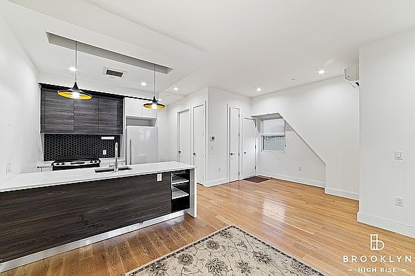 1st image of 530 Midwood St APT 4D