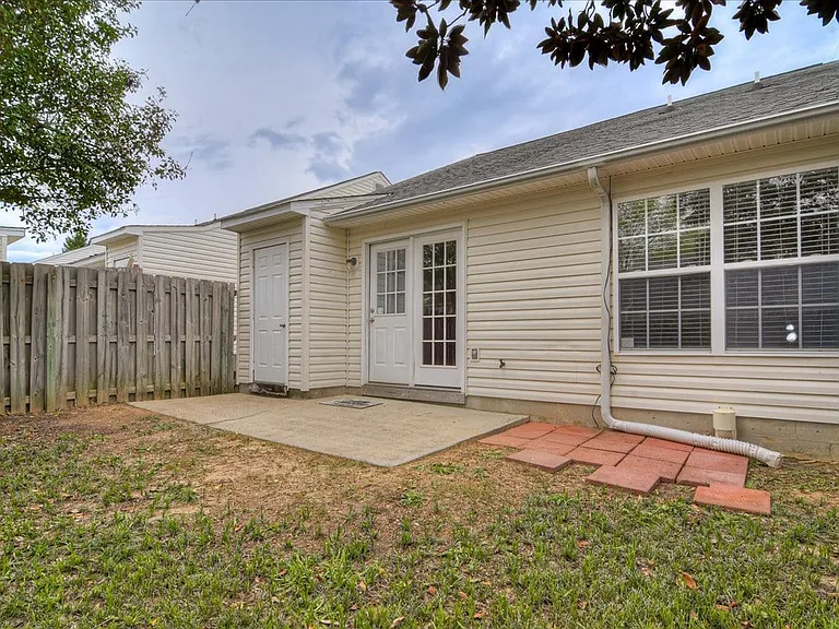969 Cammaron Way — Photo 33