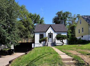 6620 Evans St, Omaha, NE 68104