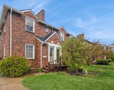 458 Ellsworth St, Gary, IN, 46404