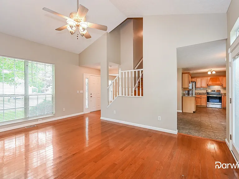 1194 Creekstone Dr — Photo 5