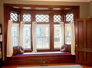 19 Grand View Ave #19A, Somerville, MA 02143