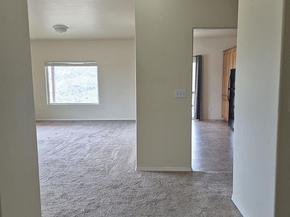 4th image of 1350 Rohman Dr