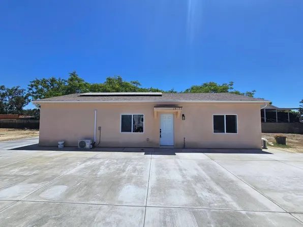 11821 Pipeline Ave, Chino, CA 91710