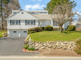 33 Lockeland Rd, Winchester, MA 01890