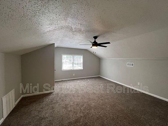 5th image of 1597 Hutson Dr