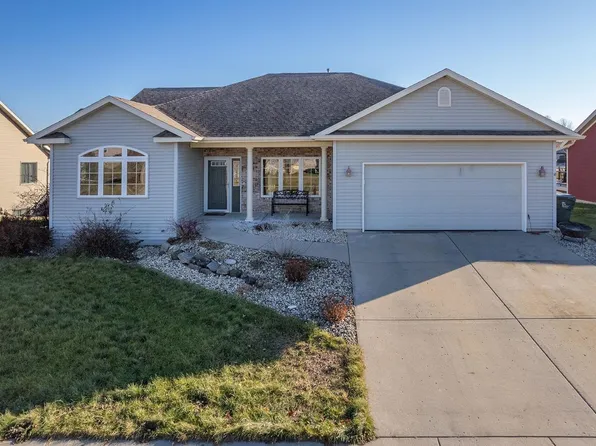 2027 Dakota Way, Prairie Du Sac, WI 53578