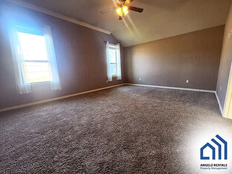 5905 Merrick St — Photo 14