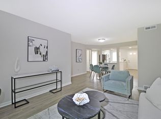 Bloomfield Villas, Auburn Hills, MI 48326