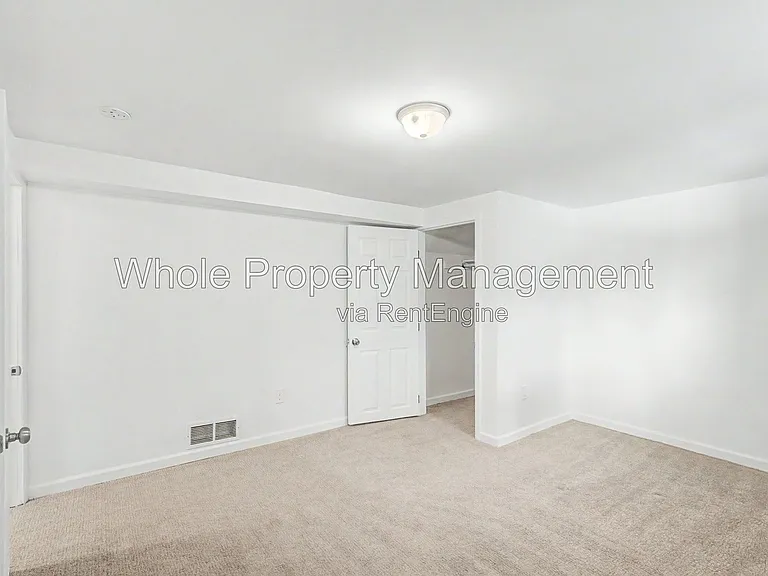 3211 S Cherokee St — Photo 30