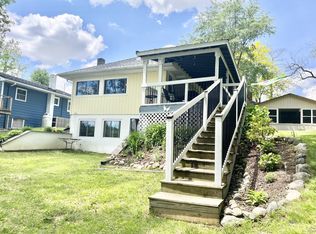 24 Ems R2a Ln, Pierceton, IN 46562