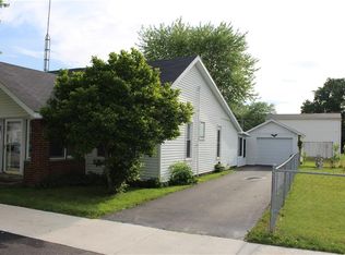 109 S Main St, Kennard, IN 47351