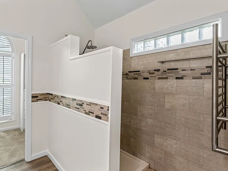 160 Rendition Dr — Photo 17