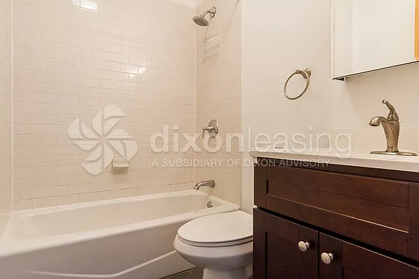 Rented by Dixon Advisory USA Inc. | media 30
