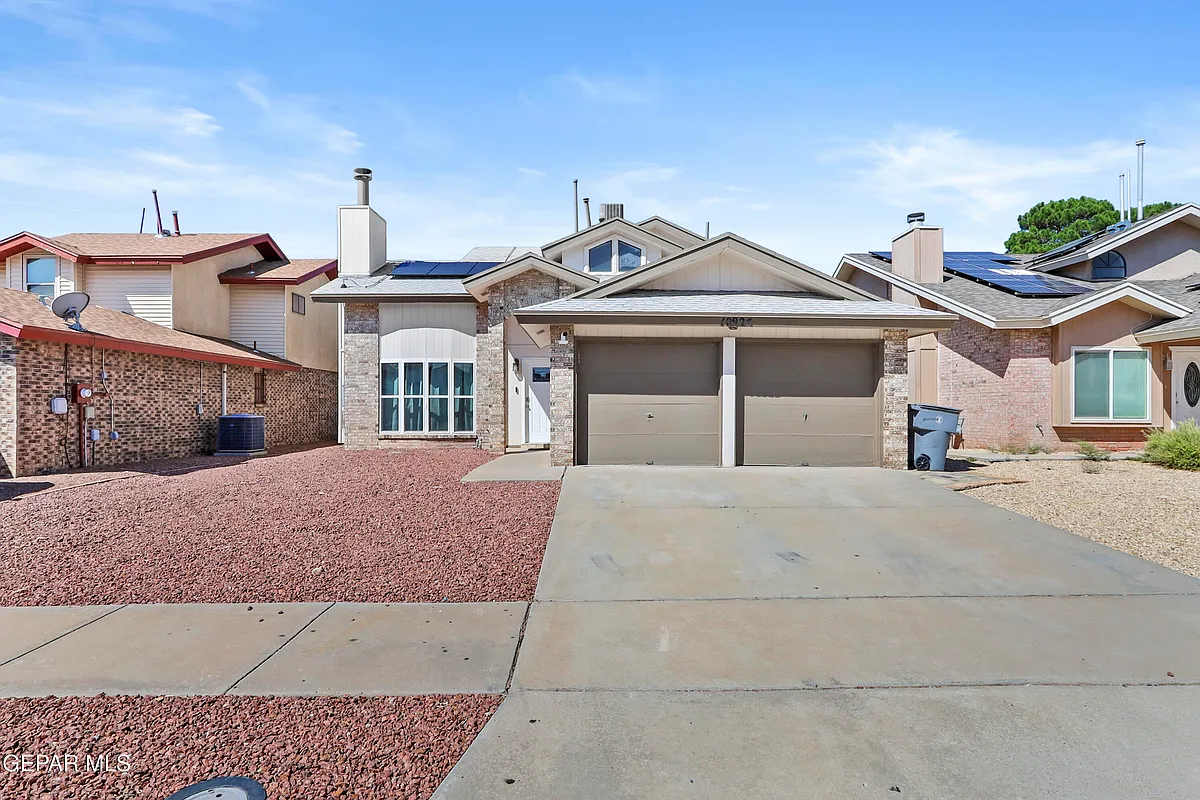 Building Photo - 10925 Ernie Banks Dr