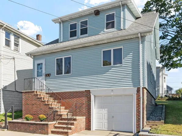 65 Albion St, Everett, MA 02149