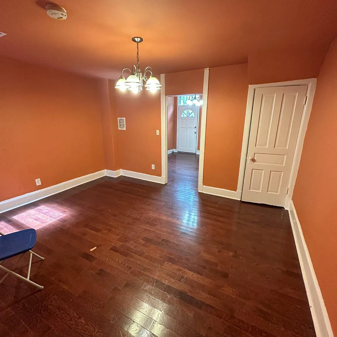 3 bed, 1.5 bath, 1500 sqft, $3,000 — Photo 4