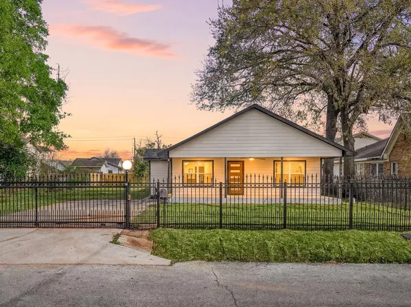 1003 Reid St, Houston, TX 77022