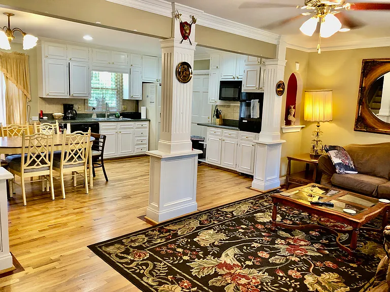 1599 Idlehour Dr — Photo 12
