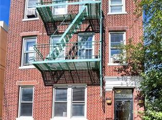 3076 47th St #1F, Astoria, NY 11103