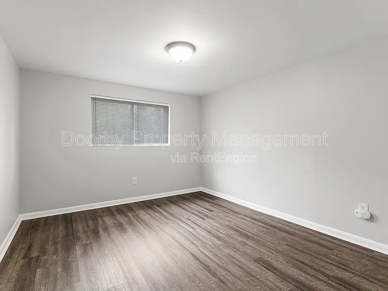 1945 Barrett Dr — Photo 20