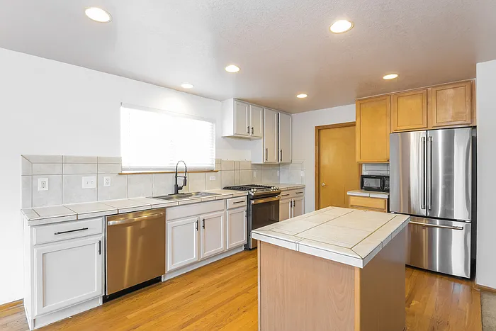 3690 E 92nd Pl — Photo 11