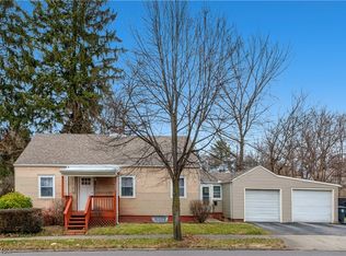 1107 Delia Ave, Akron, OH 44320