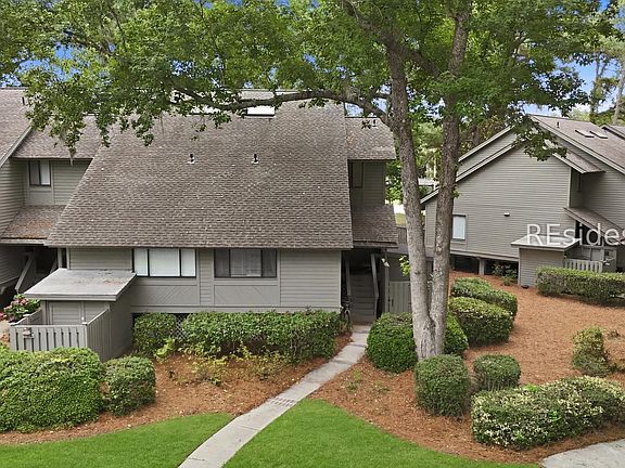 3rd image of 60 Carnoustie Rd APT 982