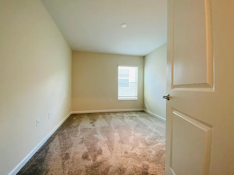 2005 Shingle Oak Ln — Photo 7