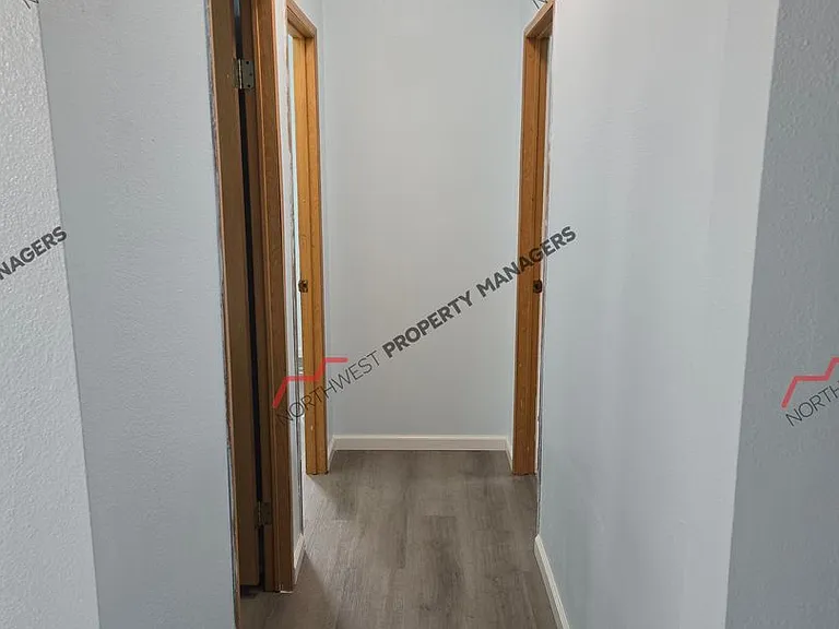 18415 Ivan St SW — Photo 12
