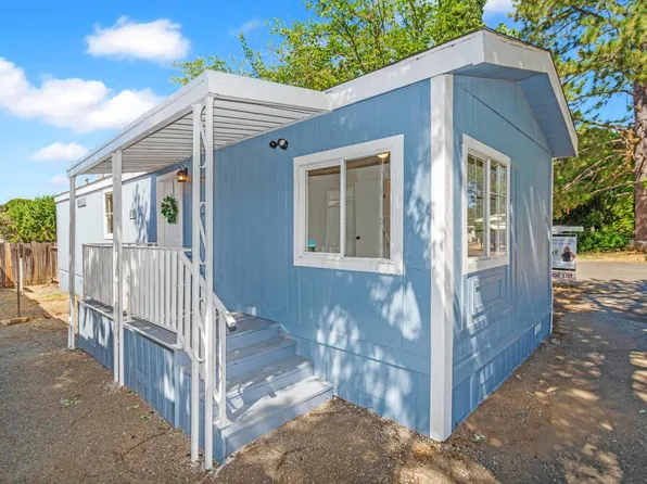 122 Lark St, Penn Valley, CA 95946