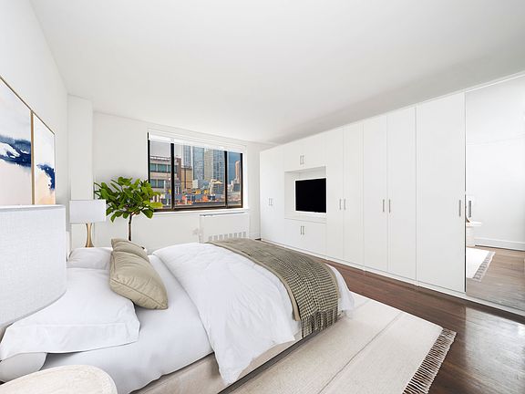 4th image of 344 E 63rd St APT 9E